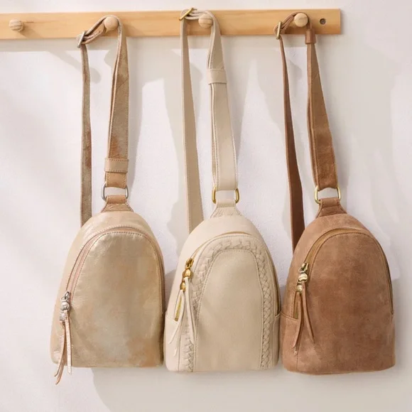 NWT HOBO Metallic Leather Fern Sling Bag - Picture 3 of 13